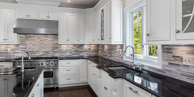 Our Top Tips for Choosing the Perfect Kitchen Backsplash 